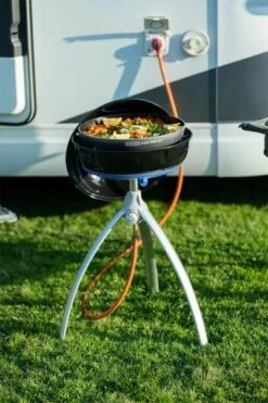Cadac Grillo Chef 40 BBQ / Chef Pan Combo -Vango Sales Store grillo chef 8
